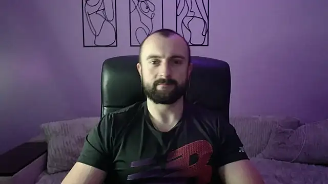 Snapshot of brindlefly6969 chatting on 11/13/25, 02:54 brindlefly6969 online show from 11/13/25, 02:54