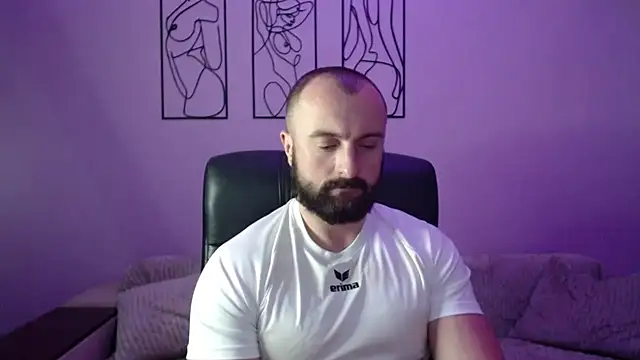 Snapshot of brindlefly6969 chatting on 10/29/25, 12:15 brindlefly6969 online show from 10/29/25, 12:15