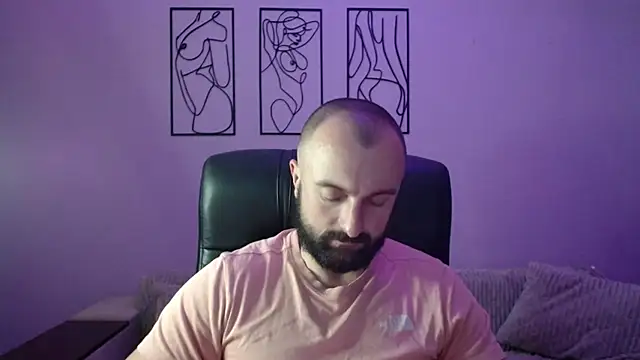 Snapshot of brindlefly6969 chatting on 10/24/25, 11:53 brindlefly6969 online show from 10/24/25, 11:53