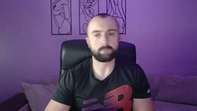 Snapshot of brindlefly6969 chatting on 12/16/25, 12:20 brindlefly6969 online show from 12/16/25, 12:20