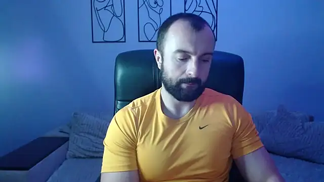 Snapshot of brindlefly6969 chatting on 11/26/25, 01:55 brindlefly6969 online show from 11/26/25, 01:55