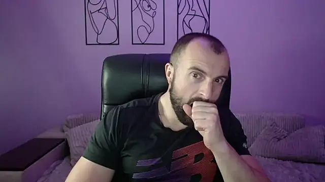 Snapshot of brindlefly6969 chatting on 11/05/25, 11:46 brindlefly6969 online show from 11/05/25, 11:46