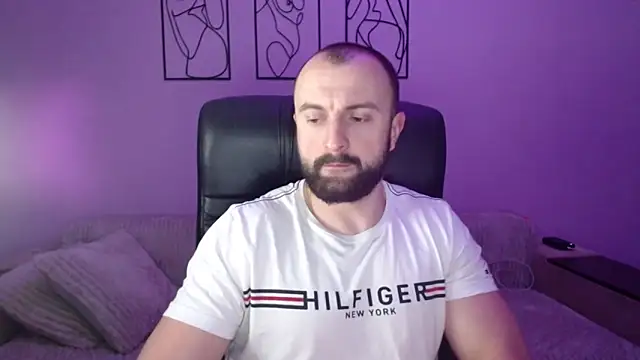 brindlefly6969 online show from 02/05/26, 03:08