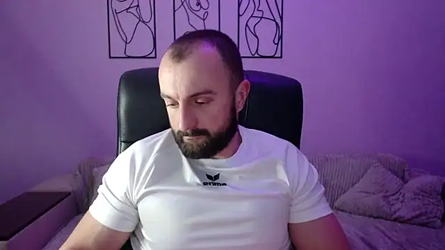 brindlefly6969 online show from 01/08/26, 11:49