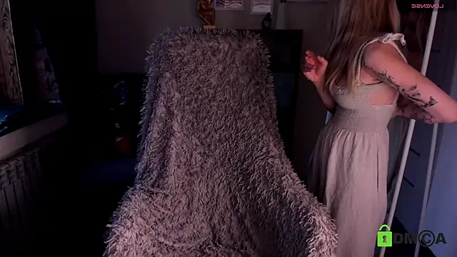 MalenaErnman online show from 02/05/25, 01:33