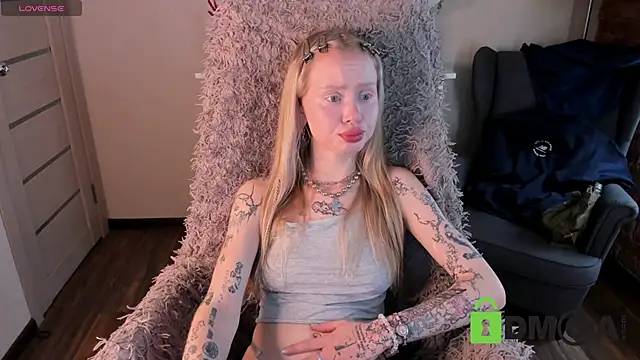 MalenaErnman online show from 05/24/26, 10:59