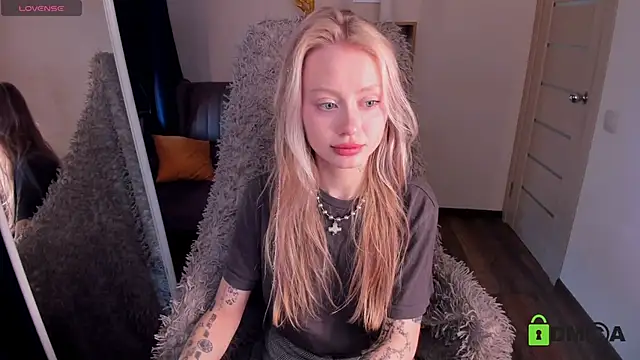 MalenaErnman online show from 02/06/26, 10:44