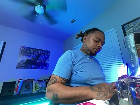 4EVAGLACIERS online show from 03/24/26, 03:17