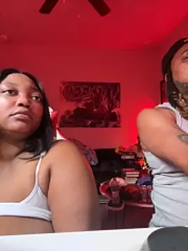 Snapshot of 4EVAGLACIERS chatting on 12/02/25, 04:14 4EVAGLACIERS online show from 12/02/25, 04:14