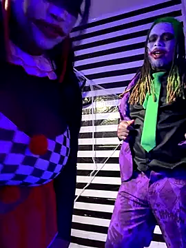 Snapshot of 4EVAGLACIERS chatting on 11/01/25, 08:30 4EVAGLACIERS online show from 11/01/25, 08:30