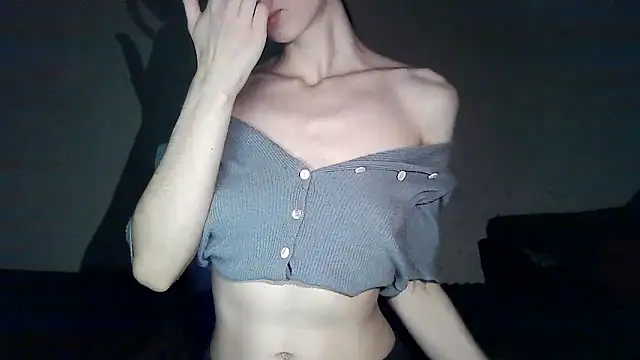 ElizaSwon online show from 11/11/25, 05:52