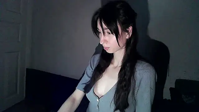 ElizaSwon online show from 11/13/25, 04:55