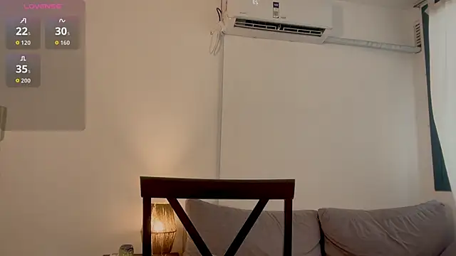 Your Hand In mine online show from 12/21/25, 09:48