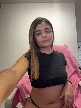 Snapshot of pamell_col chatting on 03/03/26, 10:50 pamell col online show from 03/03/26, 10:50