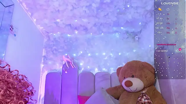 puca ebony online show from 11/11/25, 07:41