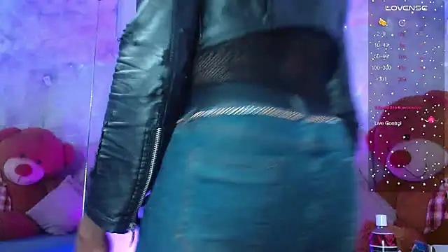 puca ebony online show from 11/29/25, 07:36