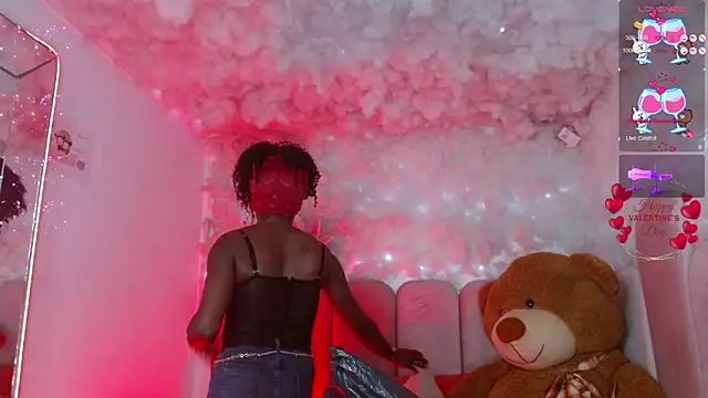 puca ebony online show from 02/16/26, 04:49