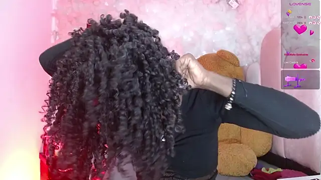 puca ebony online show from 03/04/26, 04:59