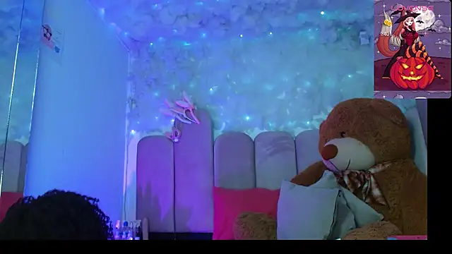 puca ebony online show from 10/30/25, 07:44