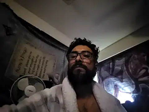 Snapshot of Forbidden_daddy chatting on 01/30/25, 11:11 Forbidden daddy online show from 01/30/25, 11:11