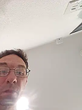 Iliketocooksquirt25 online show from 11/26/25, 10:32