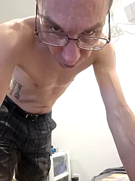 Iliketocooksquirt25 online show from 03/29/26, 06:26