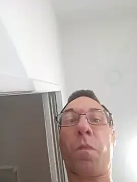 Iliketocooksquirt25 online show from 10/14/25, 03:07