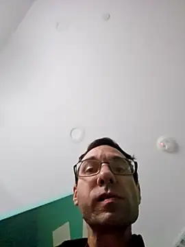 Iliketocooksquirt25 online show from 10/05/25, 04:14