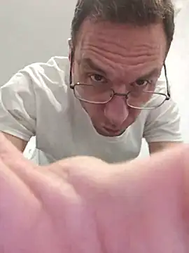 Iliketocooksquirt25 online show from 05/30/26, 07:47