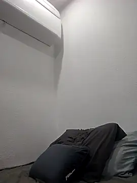 Iliketocooksquirt25 online show from 03/28/26, 09:10