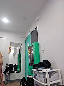 Iliketocooksquirt25 online show from 11/24/25, 11:05