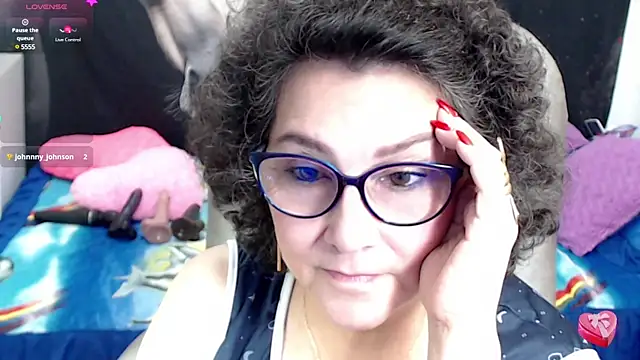 Snapshot of cataleya_mom chatting on 03/11/25, 10:29 cataleya mom online show from 03/11/25, 10:29