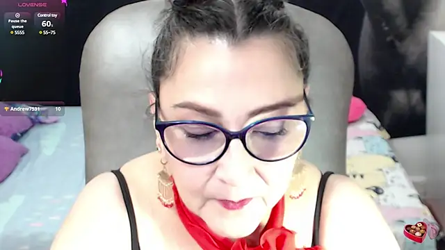 Snapshot of cataleya_mom chatting on 03/05/25, 12:59 cataleya mom online show from 03/05/25, 12:59
