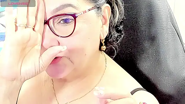 cataleya mom online show from 04/15/26, 03:45