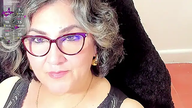 cataleya mom online show from 11/16/25, 05:34