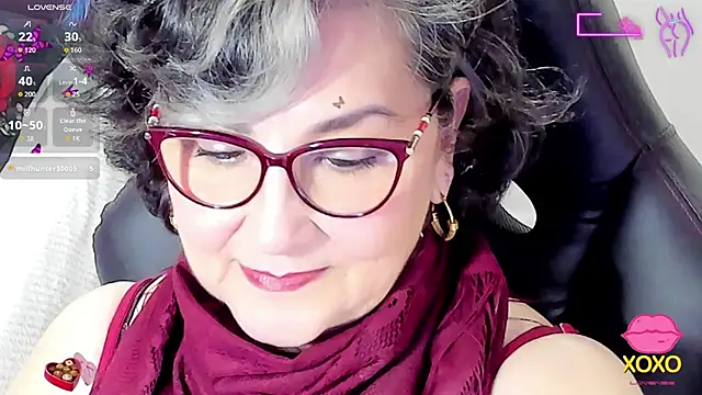 Snapshot of cataleya_mom chatting on 09/09/25, 03:27 cataleya mom online show from 09/09/25, 03:27