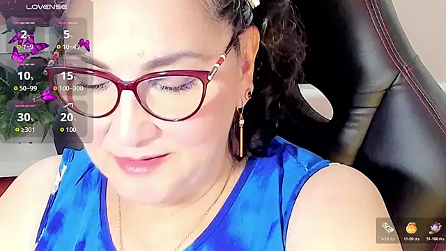 cataleya mom online show from 10/31/25, 03:25