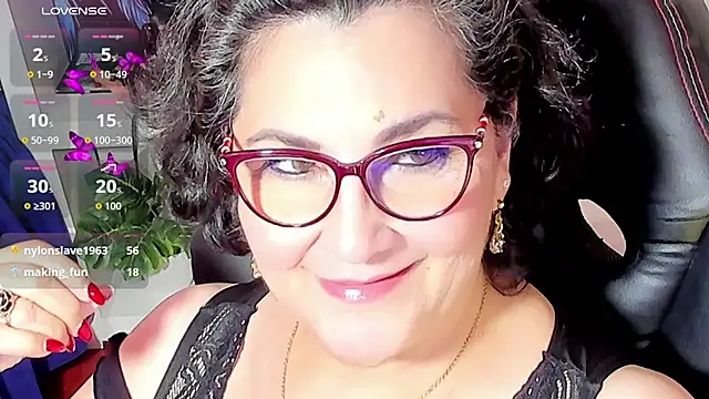 cataleya mom online show from 10/26/25, 01:44