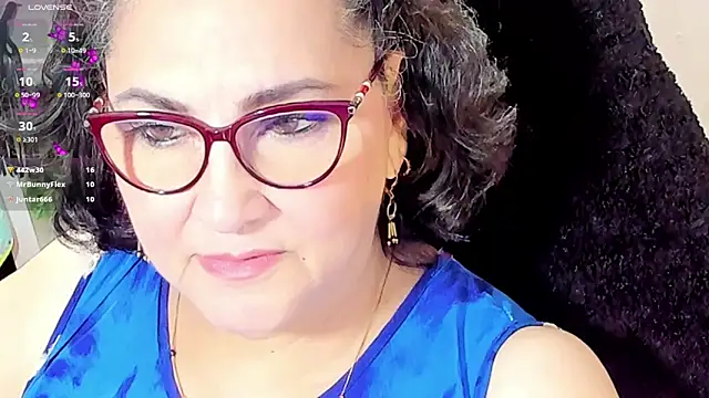 cataleya mom online show from 11/30/25, 02:23