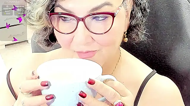 cataleya mom online show from 04/28/26, 02:27