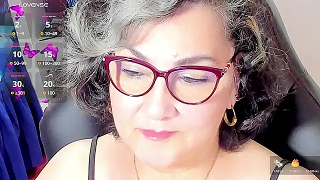 cataleya mom online show from 11/02/25, 07:02