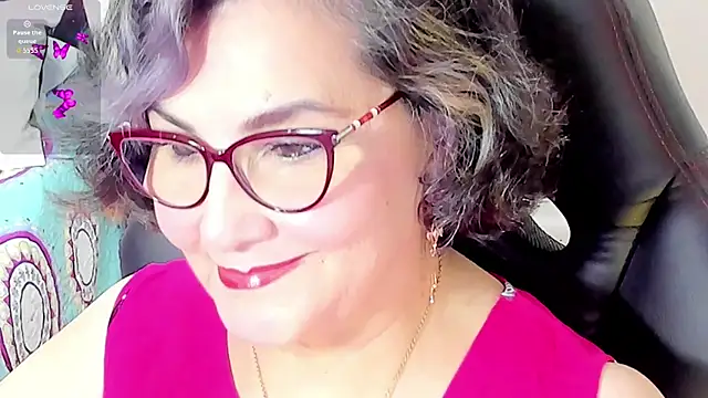 Snapshot of cataleya_mom chatting on 09/12/25, 03:39 cataleya mom online show from 09/12/25, 03:39