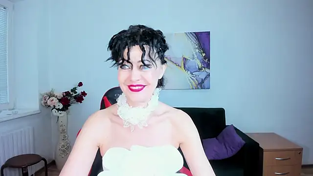 Silvia Wallec online show from 03/31/26, 05:42