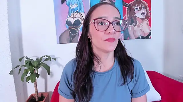 Jessica Herrera  online show from 10/14/25, 08:42