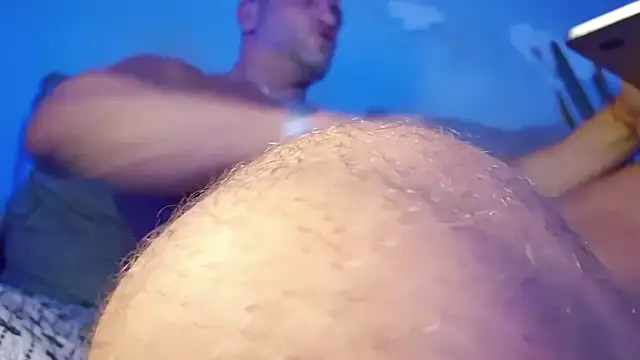 Snapshot of phranof_ chatting on 01/15/26, 08:51 phranof online show from 01/15/26, 08:51