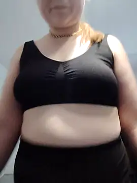 Kiarassecrets online show from 03/30/26, 05:47