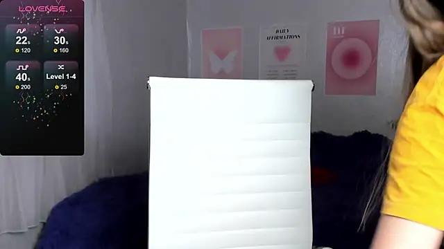 Geisha Anna online show from 11/22/25, 06:34