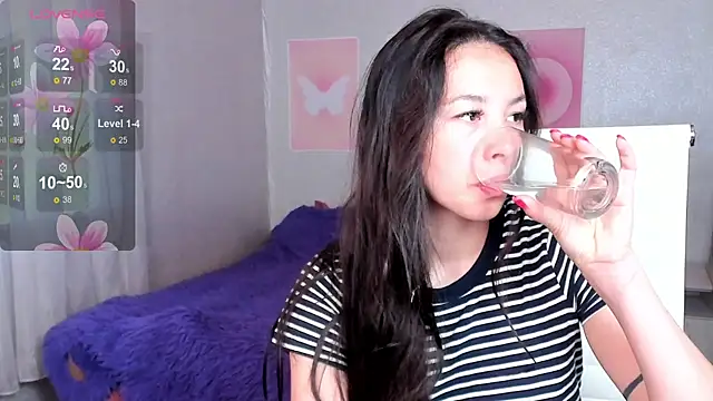 Snapshot of Geisha_Anna chatting on 06/26/26, 06:30 Geisha Anna online show from 06/26/26, 06:30
