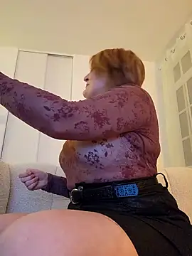 lady charlyne online show from 03/26/26, 07:12