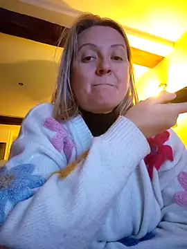 lady charlyne online show from 12/10/24, 07:00